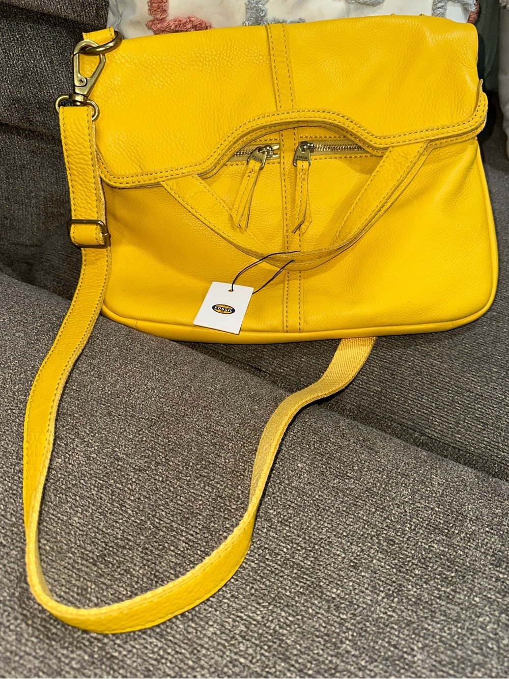 NWT Fossil Erin Tote $198.00 Golden Yellow